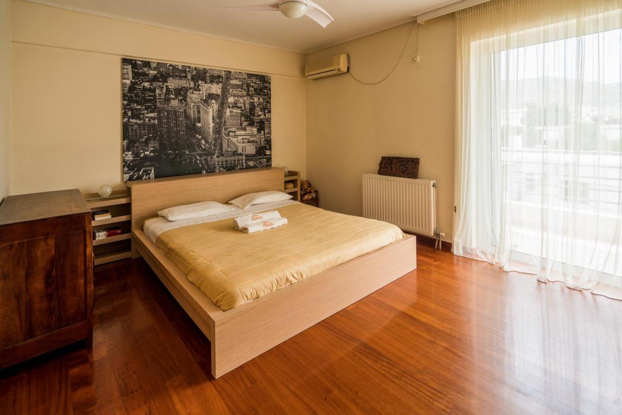 Family Getaway, Spacious And Luxurious, Sea View, Terrace, Next To Voula Beach, 20Min From Center Atina Dış mekan fotoğraf